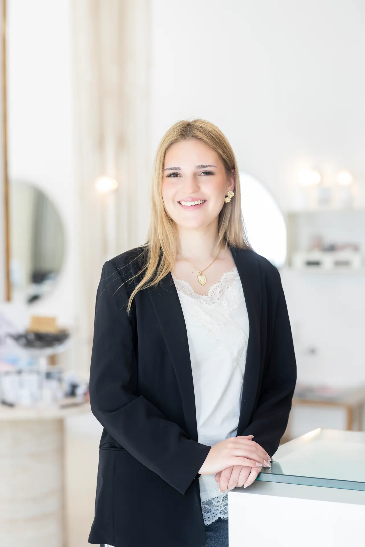 Esma Haar Design Friseur La Biosthétique Nagold Friseure Soraya